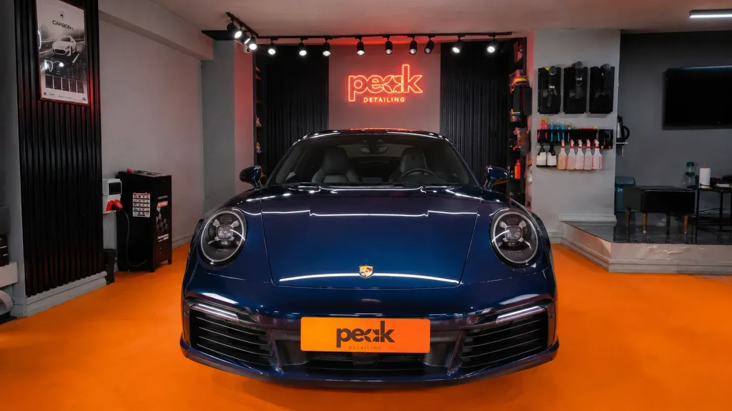Peak Detailing studyosunda seramik kaplama icin uygun premium arac profili