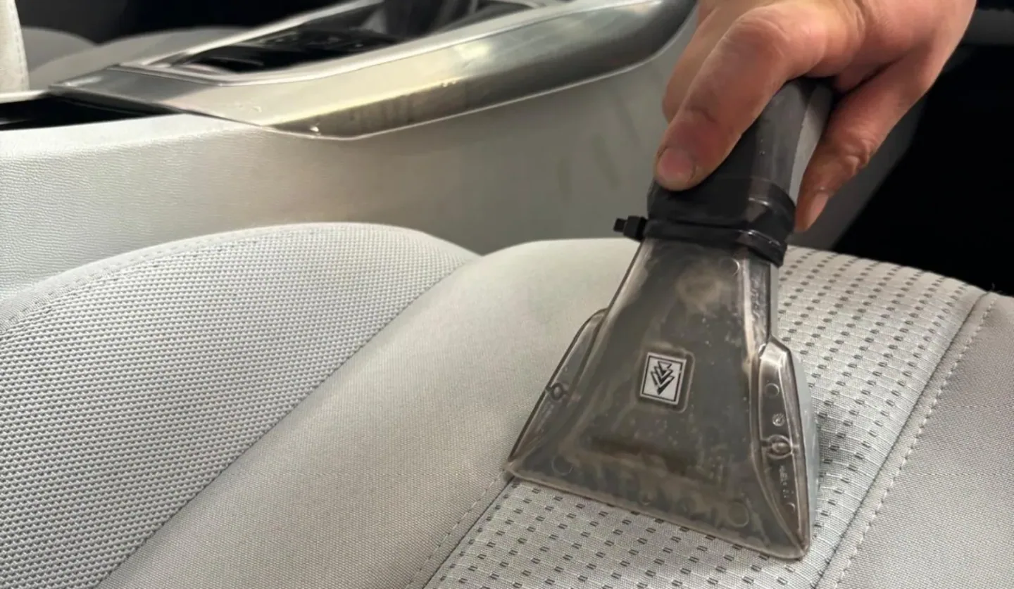 Premium detailing iç temizlik uygulaması